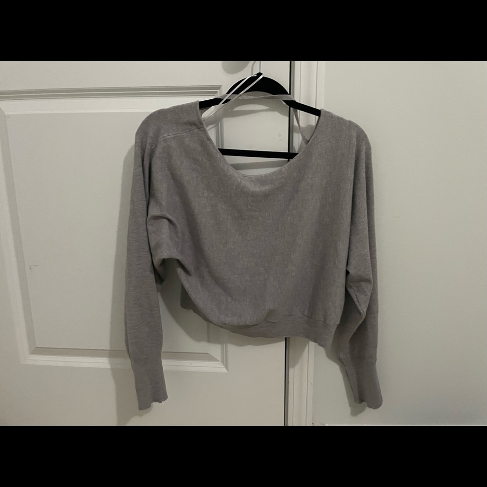 Crop long sleeve shirt